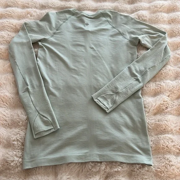 Lululemon Swiftly Tech Long Sleeve Shirt 
Distorted Static Delicate Mint sz 6 - Picture 3 of 16